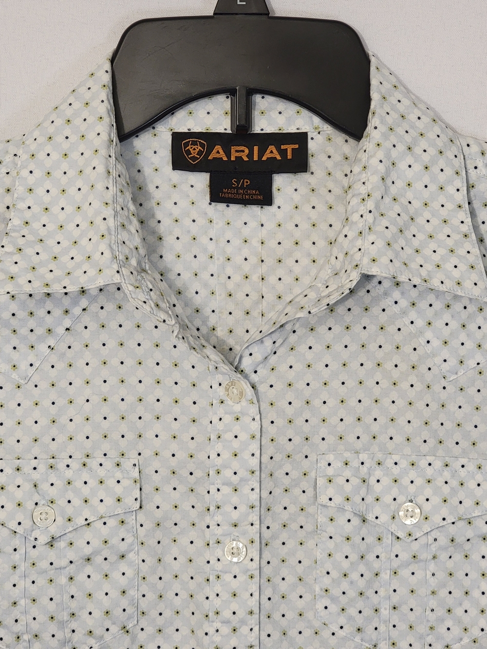 Ariat Button-Up Shirt Navy Dot Pattern Size S/P - Picture 4 of 10